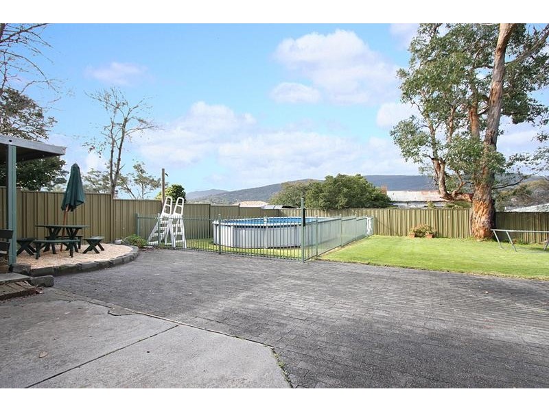 11 Akron Street, Ferntree Gully VIC 3156