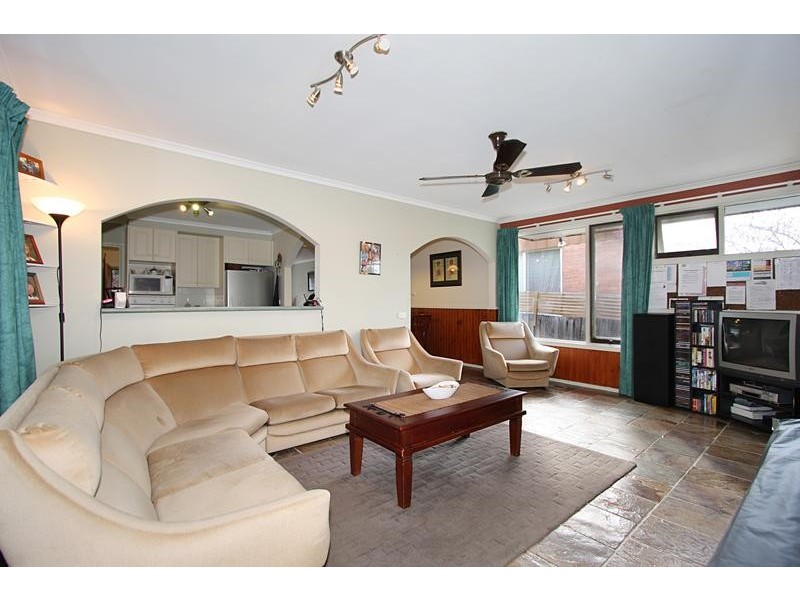 11 Akron Street, Ferntree Gully VIC 3156