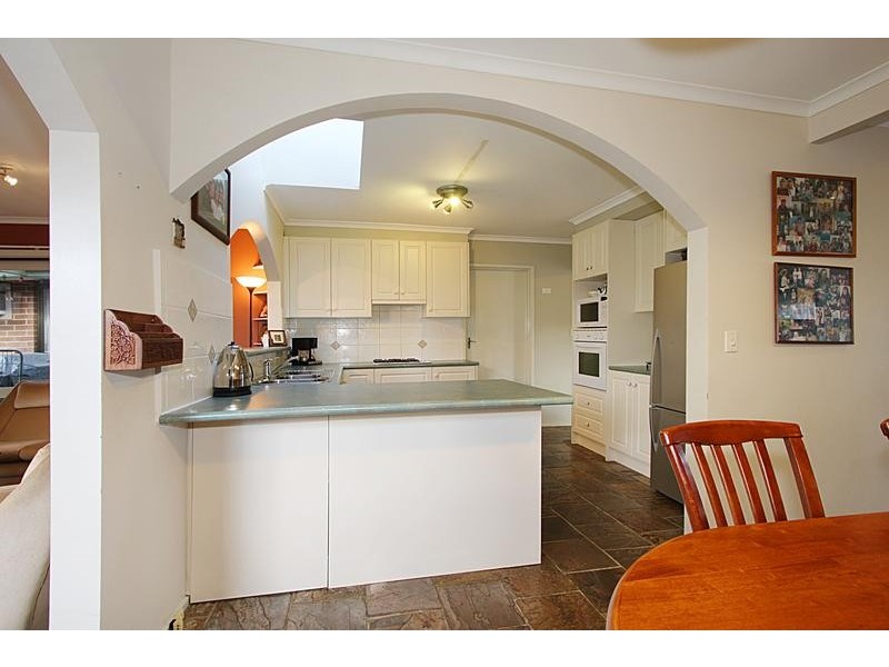 11 Akron Street, Ferntree Gully VIC 3156