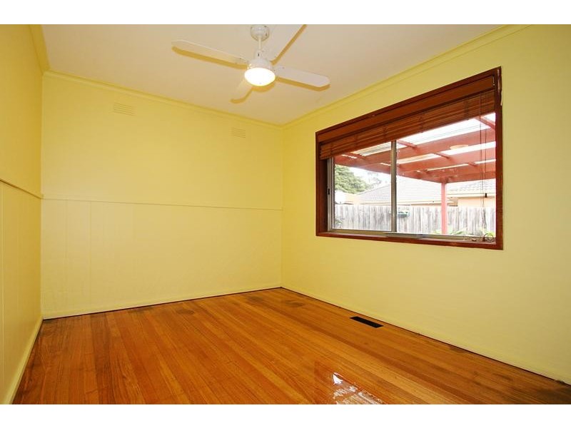 71 Edina Road, Ferntree Gully VIC 3156