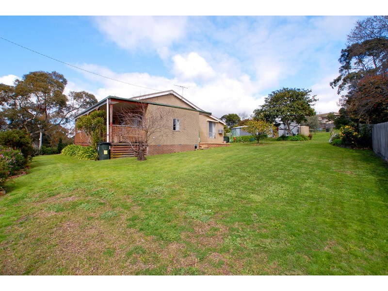 10 Nathan Street, Ferntree Gully VIC 3156