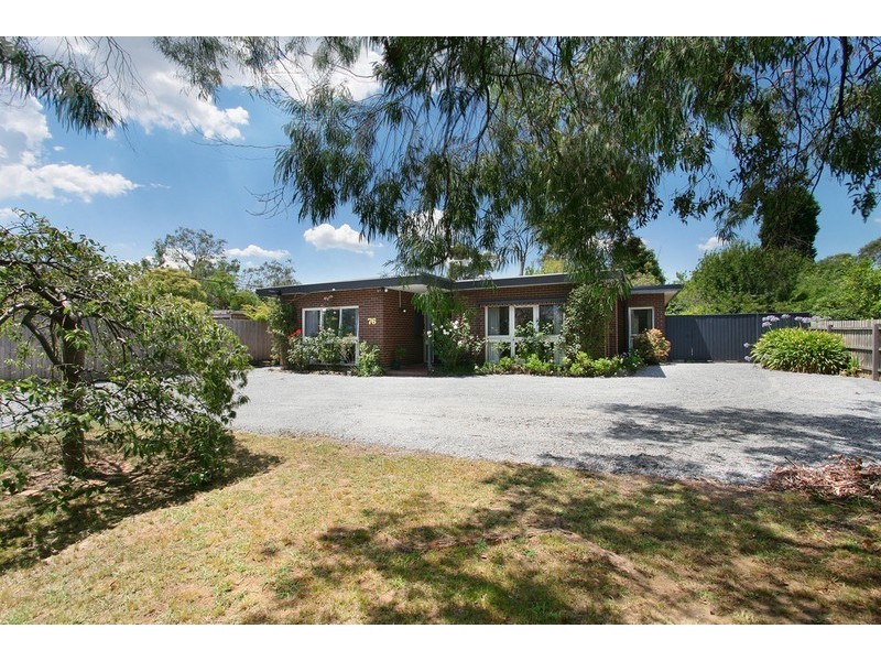 76 David Street North, Knoxfield VIC 3180