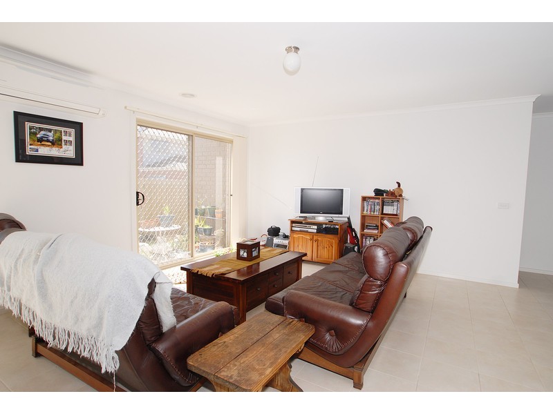 25 Central Avenue, Hampton Park VIC 3976