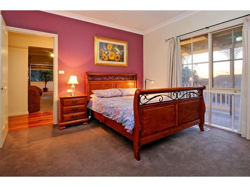26 Baldwin Avenue, Upper Ferntree Gully VIC 3156