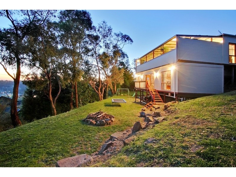 26 Baldwin Avenue, Upper Ferntree Gully VIC 3156