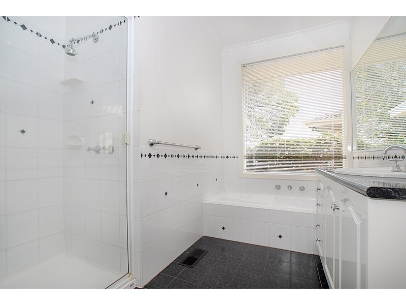 3 Kenwyn Court, Ferntree Gully VIC 3156