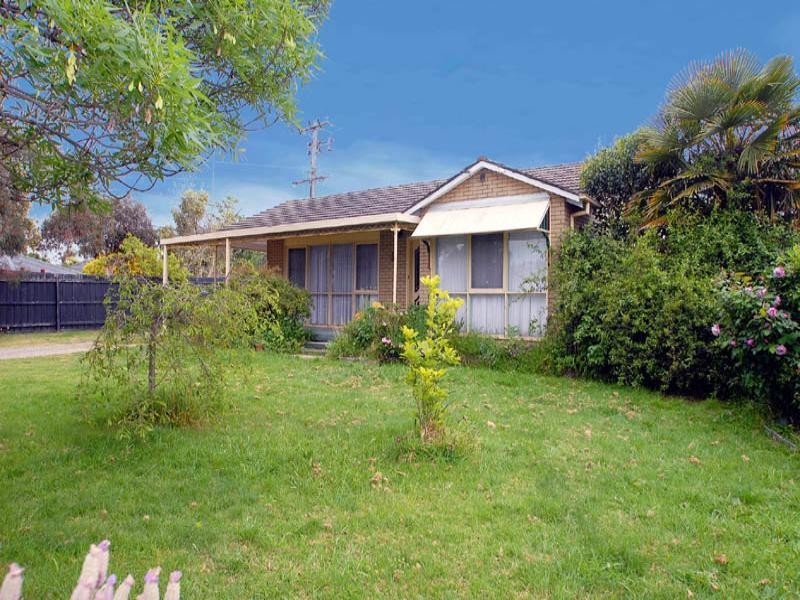 27 Christie Street, Knoxfield VIC 3180