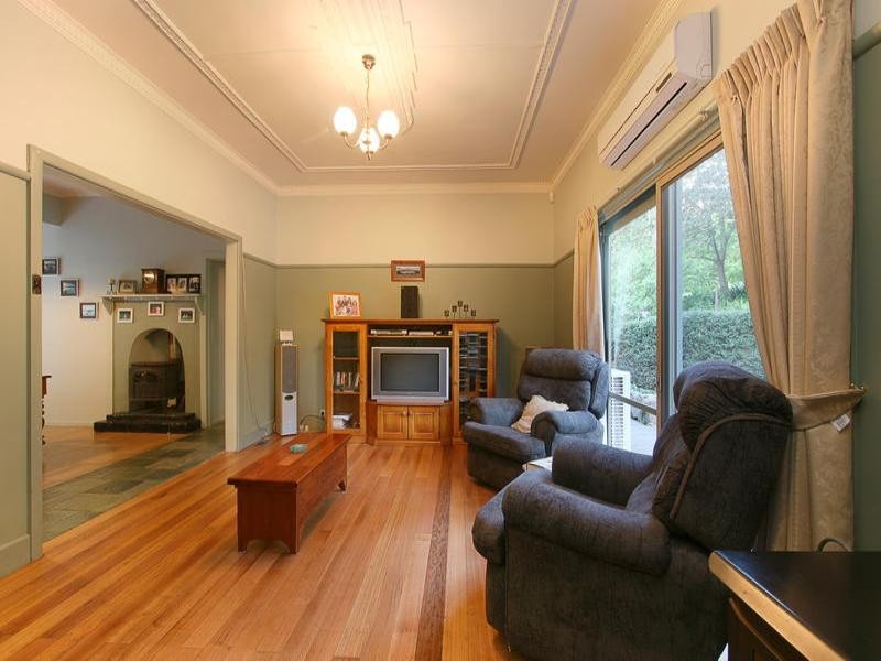 49-51 Mast Gully Road, Upwey VIC 3158