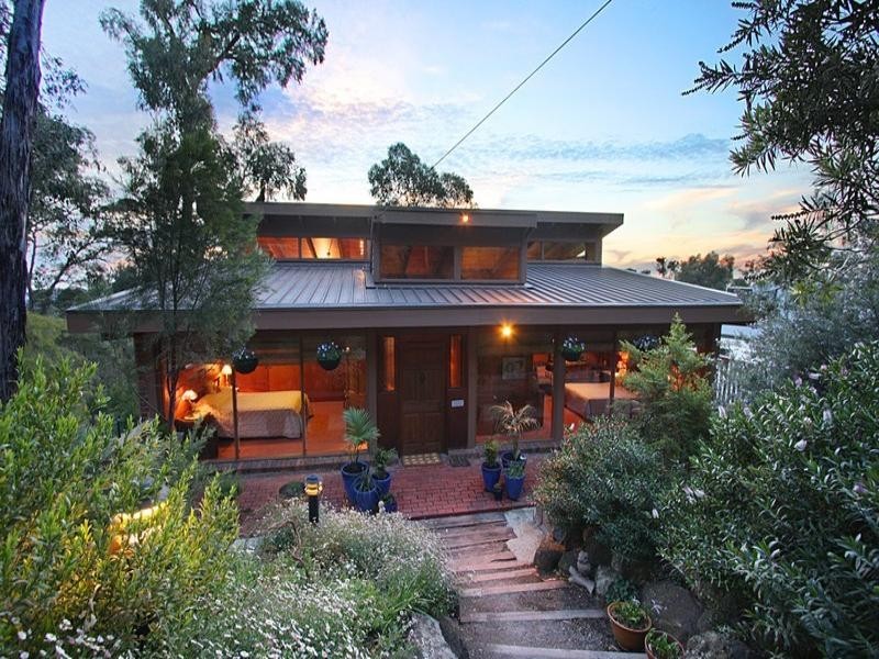 14 Leslie Avenue, Boronia VIC 3155