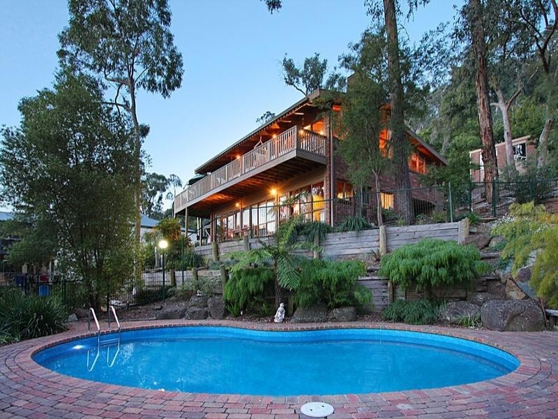 14 Leslie Avenue, Boronia VIC 3155