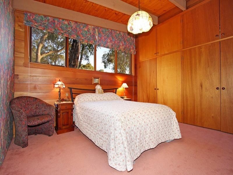 14 Leslie Avenue, Boronia VIC 3155