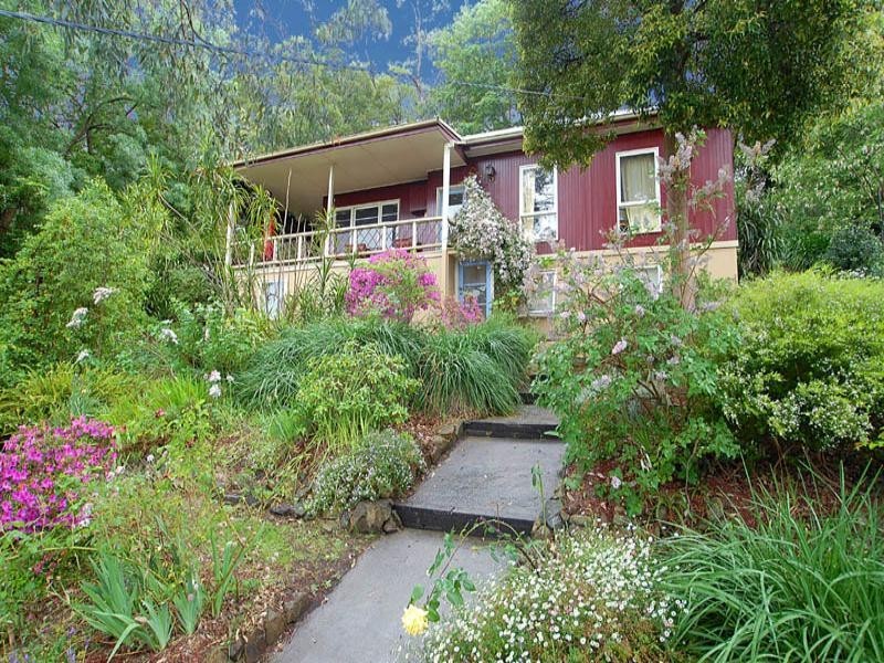 53 Ternes Road, Upwey VIC 3158