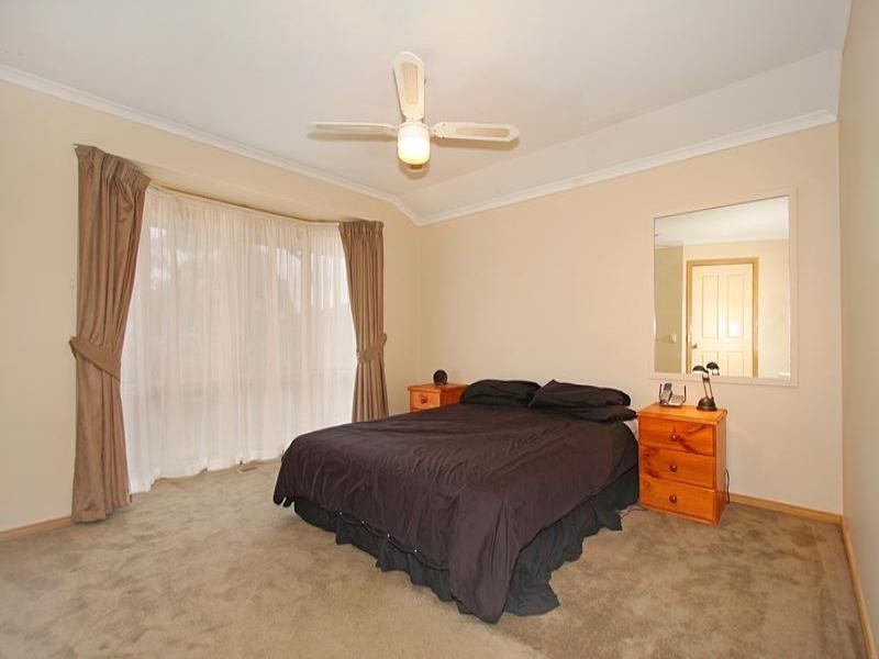 13 Alexandra Court, Knoxfield VIC 3180