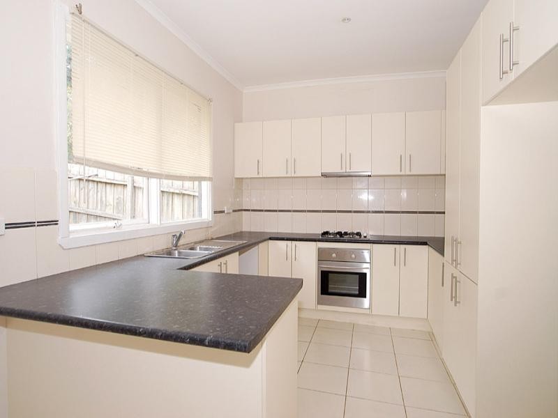 1/14 Dorset Road, Ferntree Gully VIC 3156