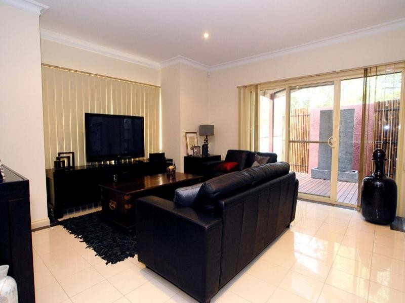 1/100 Parker Street, Templestowe VIC 3106