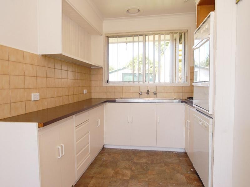 15 Hillview Avenue, Rowville VIC 3178