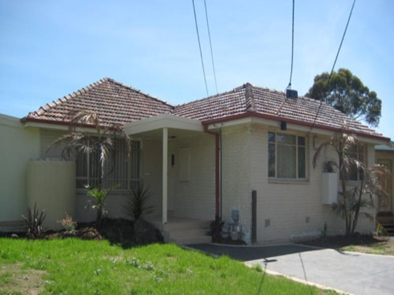 2/8 Anne Road, Knoxfield VIC 3180