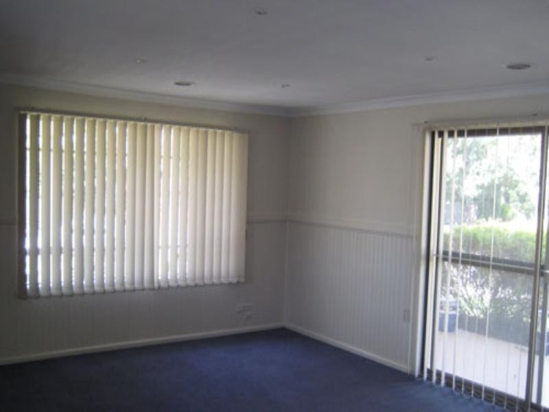2/8 Anne Road, Knoxfield VIC 3180