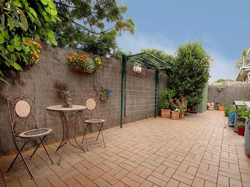 4/19 Neilson Street, Bayswater VIC 3153