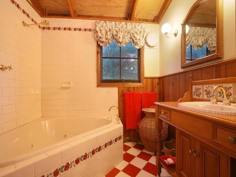 166 Mount Morton Road, Belgrave Heights VIC 3160