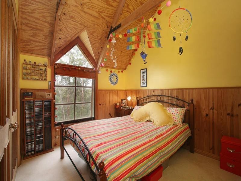 166 Mount Morton Road, Belgrave Heights VIC 3160