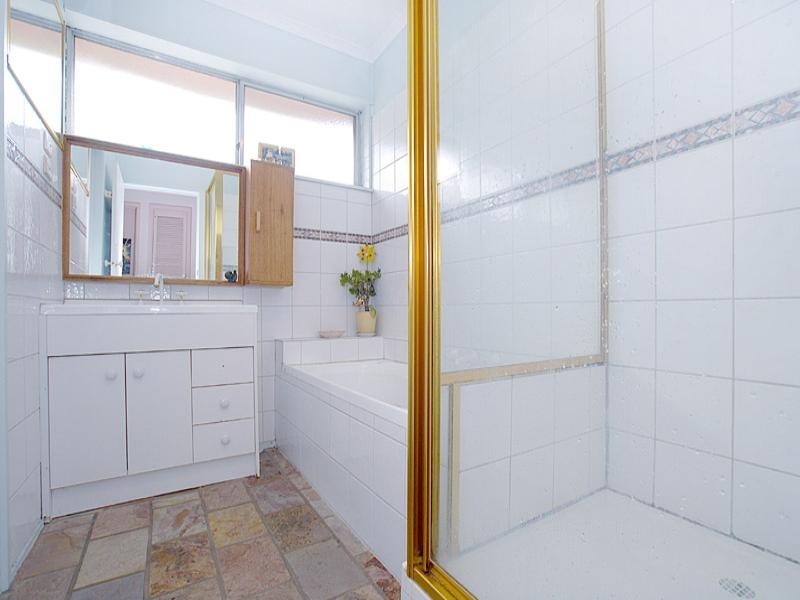 1/5 Minter Street, Tecoma VIC 3160