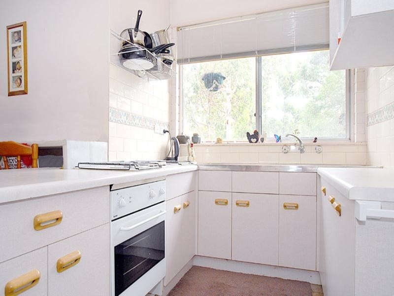 1/5 Minter Street, Tecoma VIC 3160