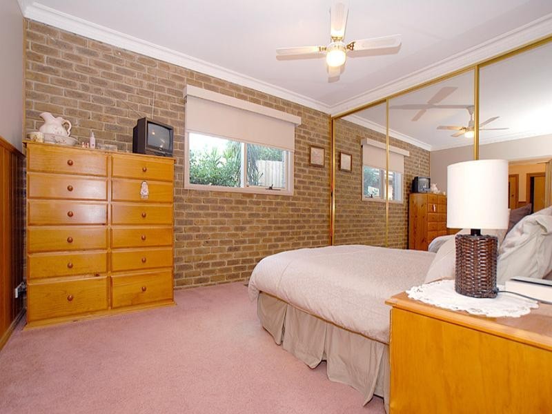 5 Flower Street, Ferntree Gully VIC 3156