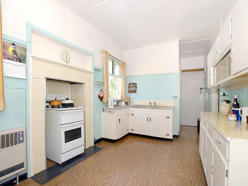 55 The Avenue, Ferntree Gully VIC 3156