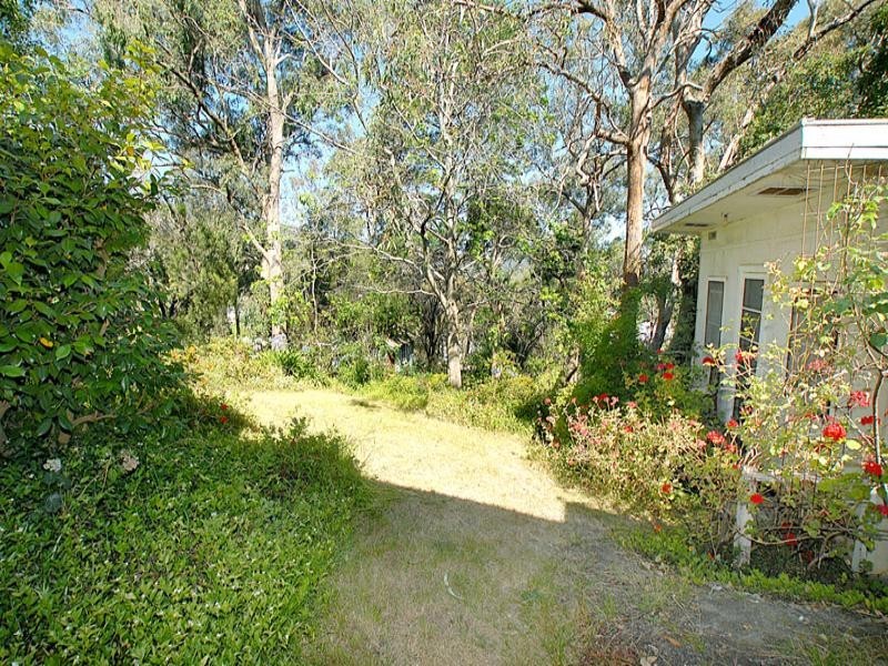 55 The Avenue, Ferntree Gully VIC 3156