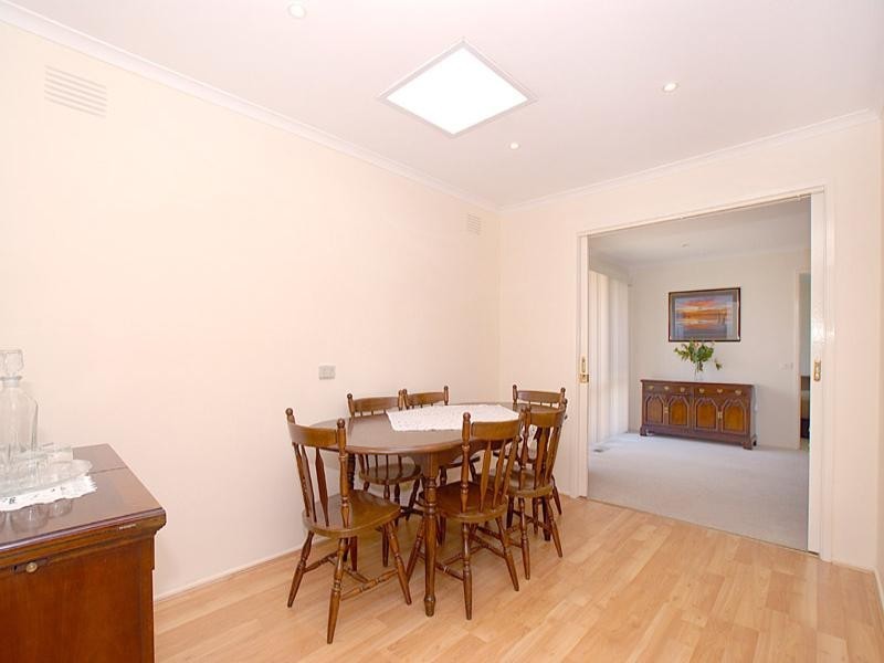 24 Greenaway Drive, Ferntree Gully VIC 3156