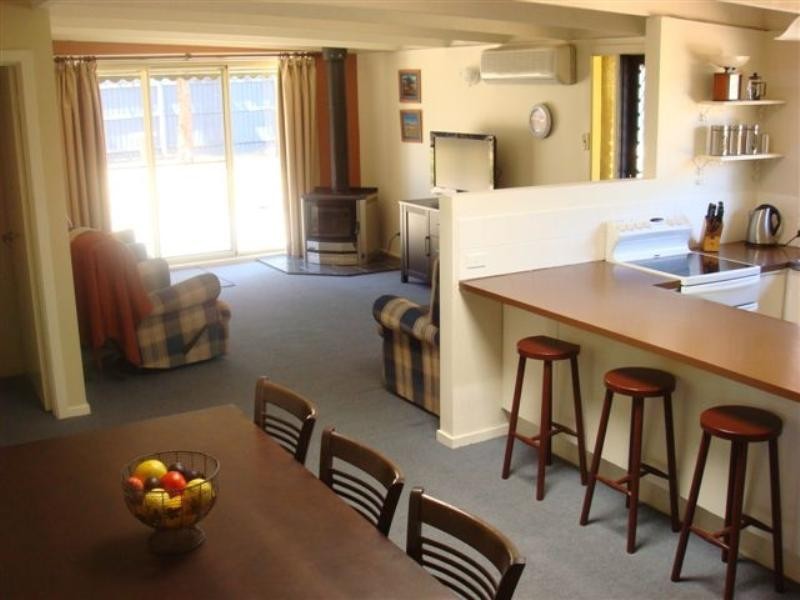 25 Ferguson Court, Ferntree Gully VIC 3156