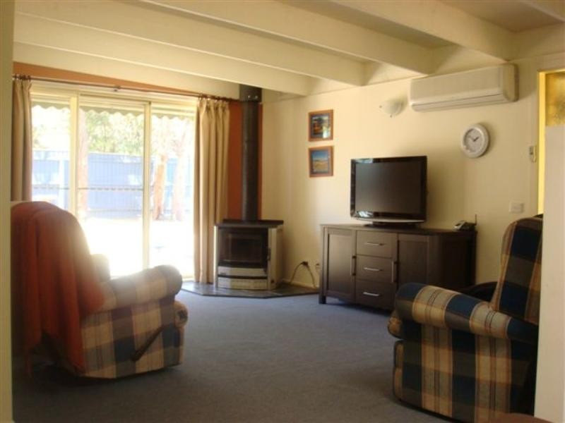 25 Ferguson Court, Ferntree Gully VIC 3156