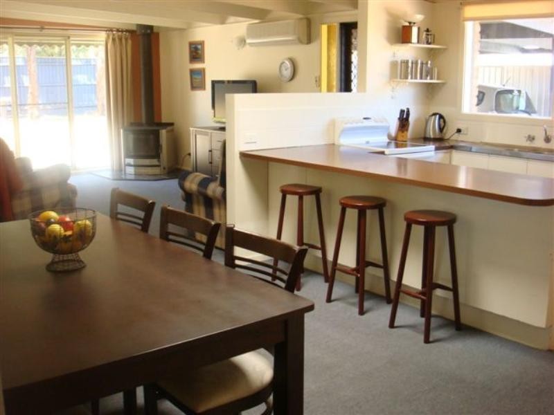 25 Ferguson Court, Ferntree Gully VIC 3156