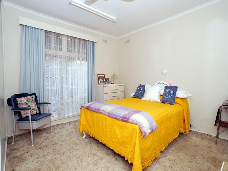 96 Glenfern Road, Ferntree Gully VIC 3156