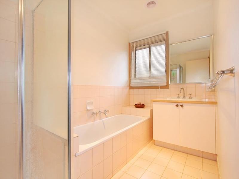 73 Ormonde Road, Ferntree Gully VIC 3156