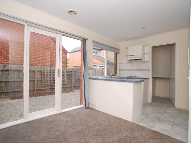 3 Crown Close, Oakleigh East VIC 3166