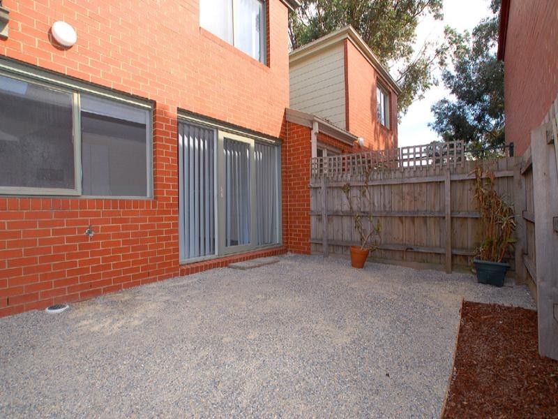 3 Crown Close, Oakleigh East VIC 3166