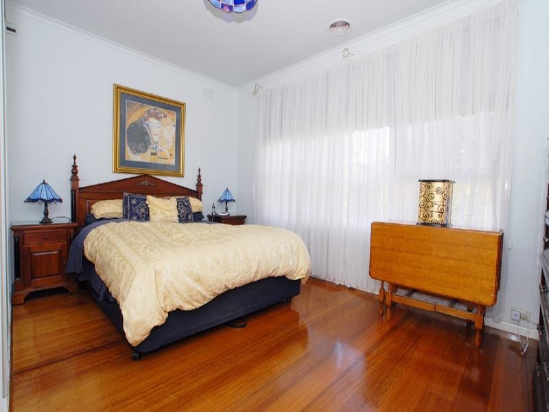 16 Medway Crescent, Boronia VIC 3155