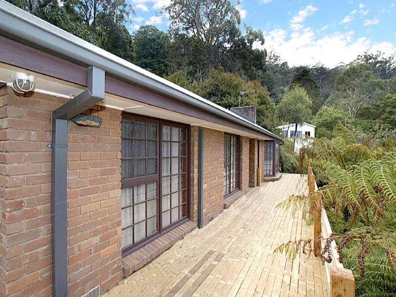 110 Mount Dandenong Tourist Road, Ferny Creek VIC 3786