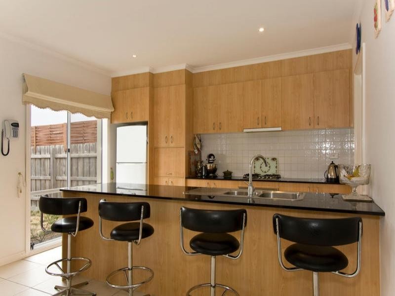 50 Sovereign Manors Crescent, Rowville VIC 3178