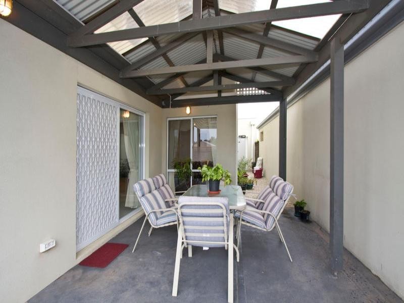 50 Sovereign Manors Crescent, Rowville VIC 3178