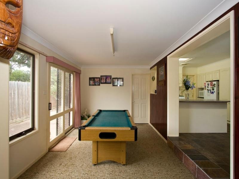 26 Nevana Street, Scoresby VIC 3179