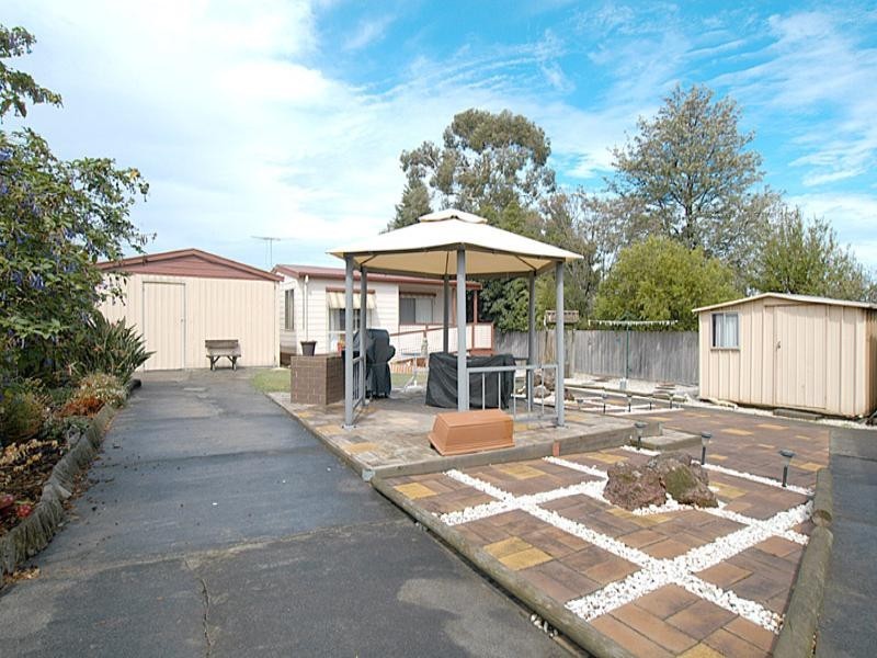 1842 Ferntree Gully Road, Ferntree Gully VIC 3156