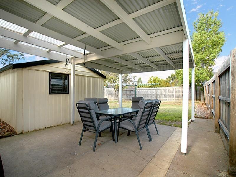 1 Towner Drive, Knoxfield VIC 3180