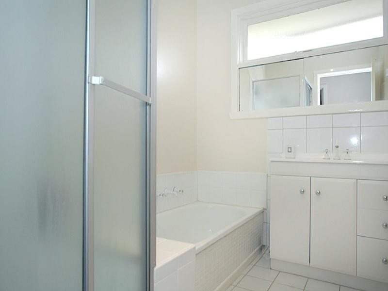 1 Towner Drive, Knoxfield VIC 3180