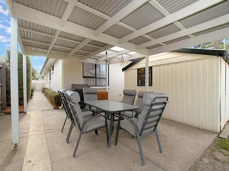 1 Towner Drive, Knoxfield VIC 3180