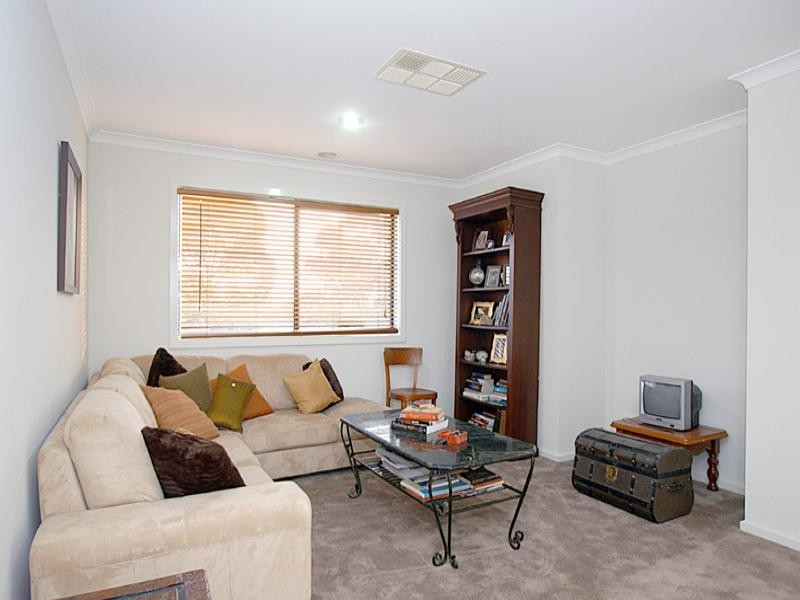 54 Norvel Road, Ferntree Gully VIC 3156