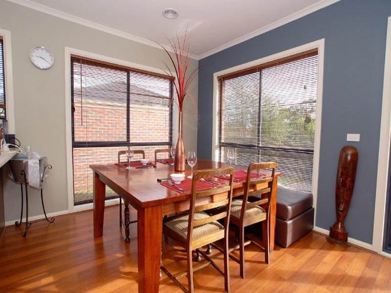 2/5 Warrabel Road, Ferntree Gully VIC 3156