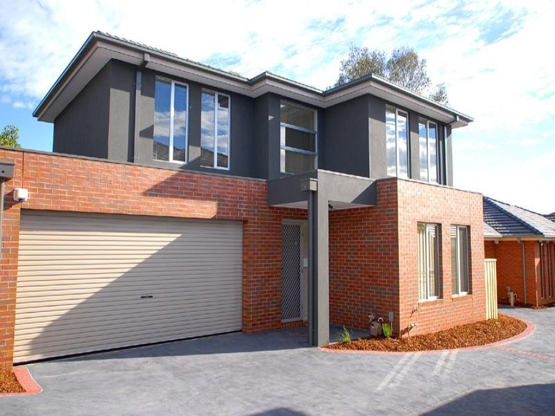 2/1399 High Street Road, Wantirna South VIC 3152